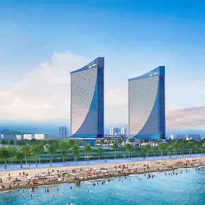 Апартаменты Orbi City Hotel Black Sea View Батуми